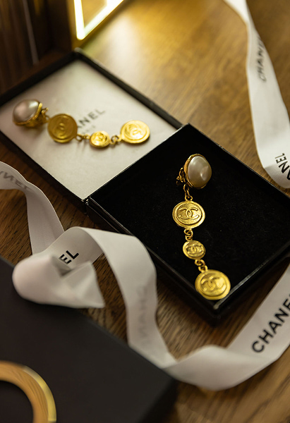 Coco Chanel gallery photo 7