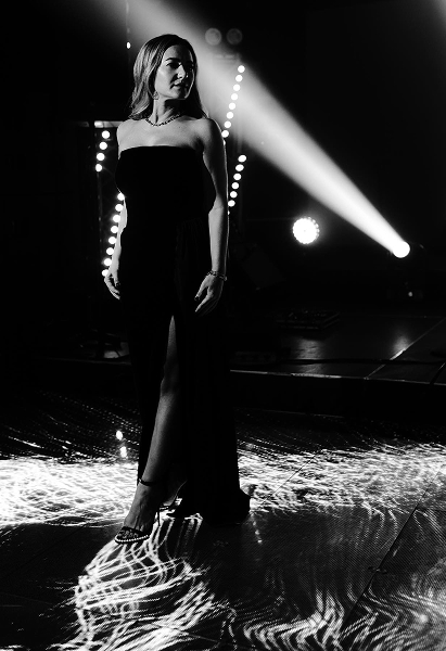 Artem Dinner slider photo 2